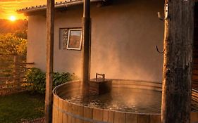 11 Mountain Stream Hot Tub Self Catering